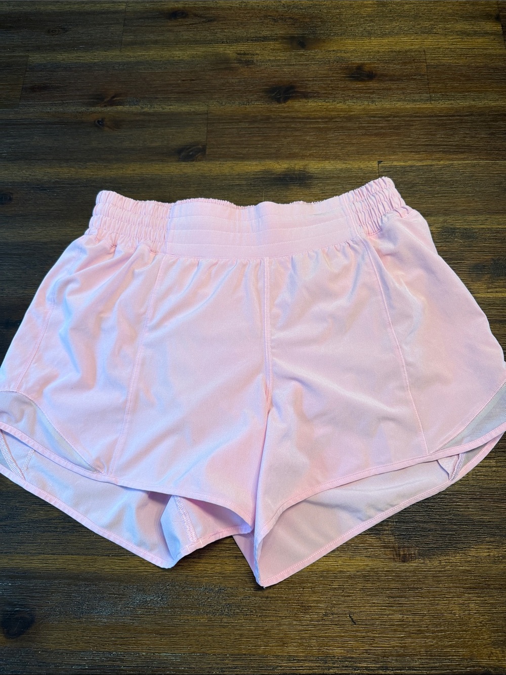 Lululemon hottie hot high rise short- Lightweight Everyday Running Shorts